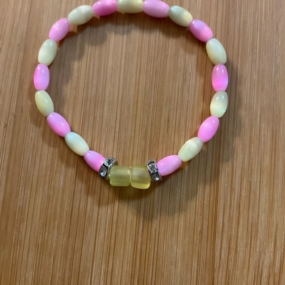 Hand Crafted Bracelet Pastel Cat’s Eye Beads Pink Yellow Rhinestone Stretch 5”